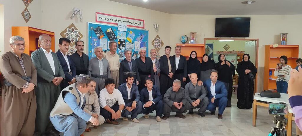 جشن آغاز فعالیتهای تابستانی در مرکز پاوه