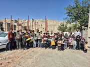 حضور پیک امید در طلوعی متفاوت در بین کودکان مرز نشین