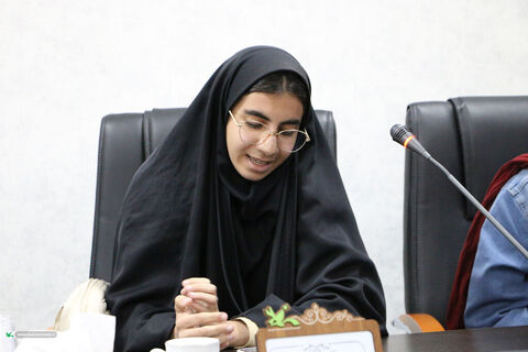 بهاری که در شاخه هایم شکسته