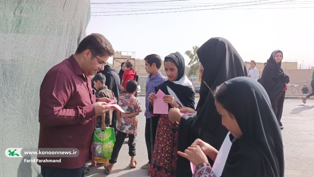 همدلی مردمی و جلوهگری نشاط کودکانه در ویژهبرنامهی عید غدیر در زاهدان