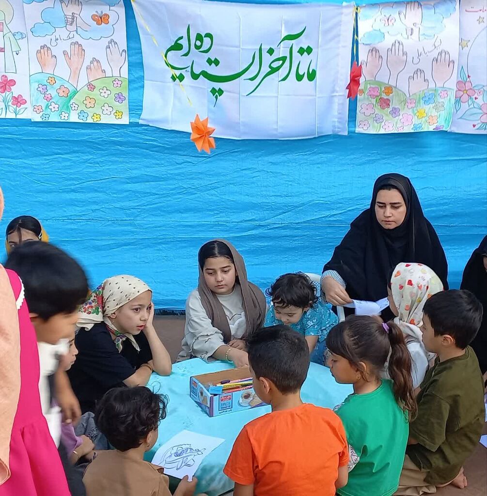 هنرنمایی آیندهسازان ایران در غرفه پُرشور کانون در راهپیمایی غدیریون