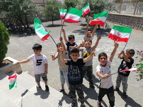 از کاغذ تا پرواز؛ روایت پرواز موشک‌های کاغذی ایرانی در آسمان همبستگی ملی
پویش فرهنگی کودکان کردستان در واکنش به تجاوز صهیونیستی و در دفاع از عزت ایران