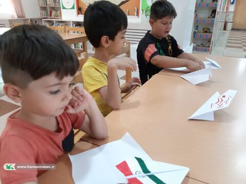 از کاغذ تا پرواز؛ روایت پرواز موشک‌های کاغذی ایرانی در آسمان همبستگی ملی
پویش فرهنگی کودکان کردستان در واکنش به تجاوز صهیونیستی و در دفاع از عزت ایران