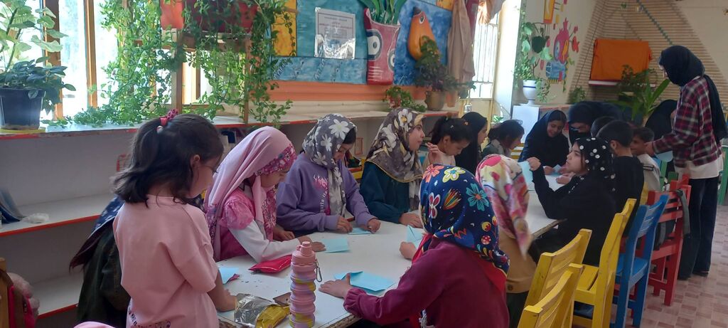 ترویج ارزشهای ایثار و مقاومت در مراکز صفاشهر و مرودشت