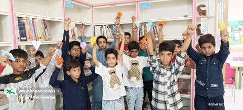 مربیان کانون پرورش فکری سیستان و بلوچستان در کنار کودکان و نوجوانان در روزهای سخت کشور
