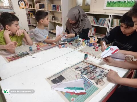موشک‌های کاغذی و پرچم‌های امید در کانون لرستان