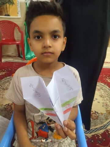 مشارکت اعضای کانون خوزستان در «پویش حریفت منم» با ساخت موشک کاغذی