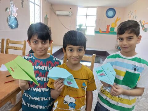 مشارکت اعضای کانون خوزستان در «پویش حریفت منم» با ساخت موشک کاغذی