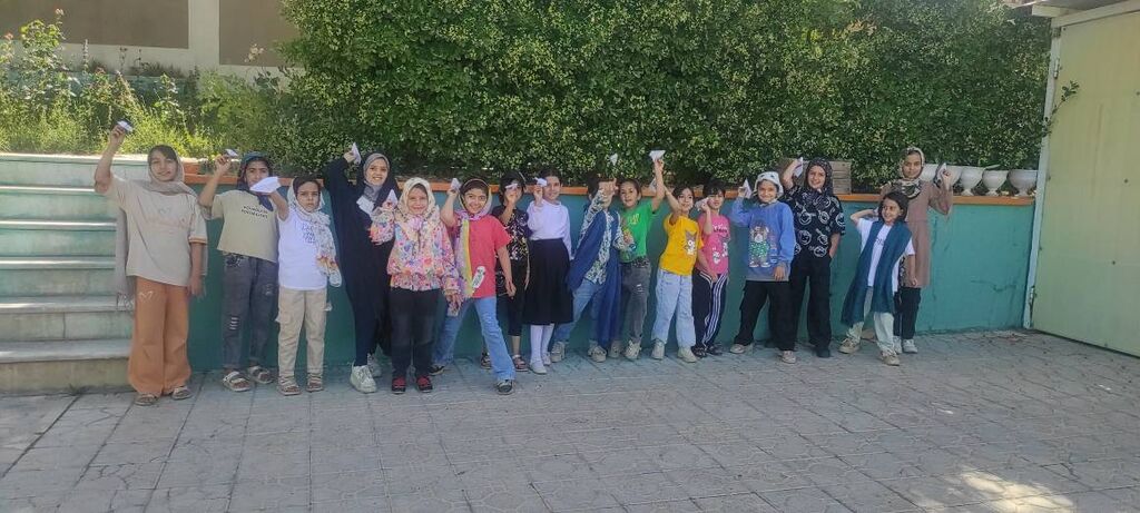 فعالیتهای فرهنگی و آموزشی ویژه کودکان در مراکز کانونهای اقلید و قیروکارزین