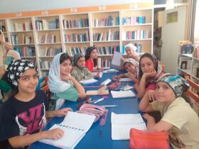 اجرای طرح فرش کتاب در کانون جاورسیان