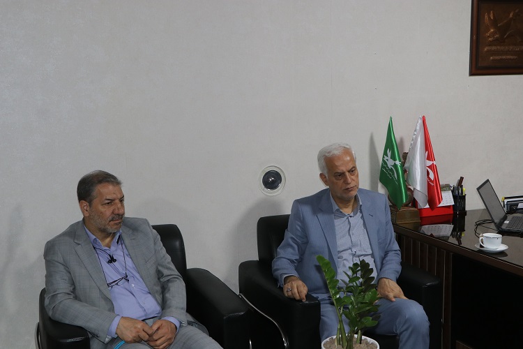 شهردار اصفهان مهمان مدیرکل کانون استان شد
