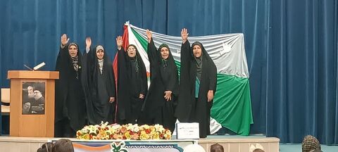 به‌نام ایران/ عشق و هم‌دلی کودکان و نوجوانان در مراکز کانون استان اصفهان