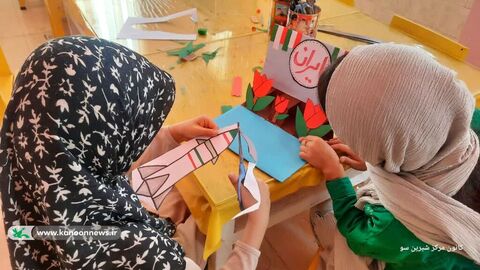موشک های کاغذی