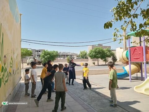 اجرای کارگاه های مرکز فرهنگی هنری شماره ۵ در ایام تجاوز به خاک ایران