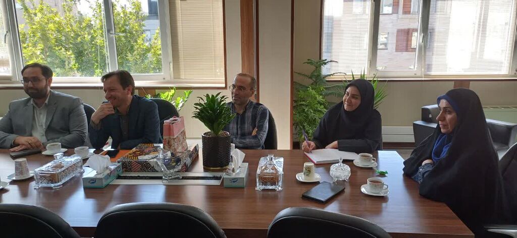 هوای کانون را داریم