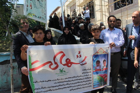 حضور اعضاء و کارکنان کانون پرورش فکری کودکان و نوجوانان استان آذربایجان شرقی در مراسم تشییع نوگلان شهید در جنایات وحشیانه رژیم سفاک صهیونیستی، در گلزار شهدای تبریز
