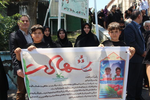 حضور اعضاء و کارکنان کانون پرورش فکری کودکان و نوجوانان استان آذربایجان شرقی در مراسم تشییع نوگلان شهید در جنایات وحشیانه رژیم سفاک صهیونیستی، در گلزار شهدای تبریز