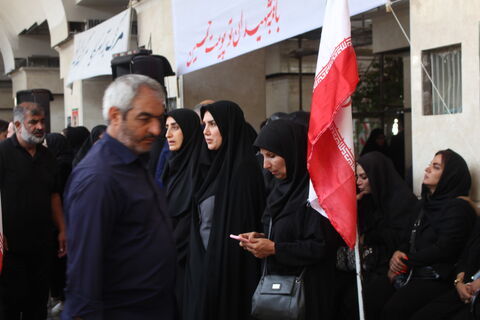 حضور اعضاء و کارکنان کانون پرورش فکری کودکان و نوجوانان استان آذربایجان شرقی در مراسم تشییع نوگلان شهید در جنایات وحشیانه رژیم سفاک صهیونیستی، در گلزار شهدای تبریز