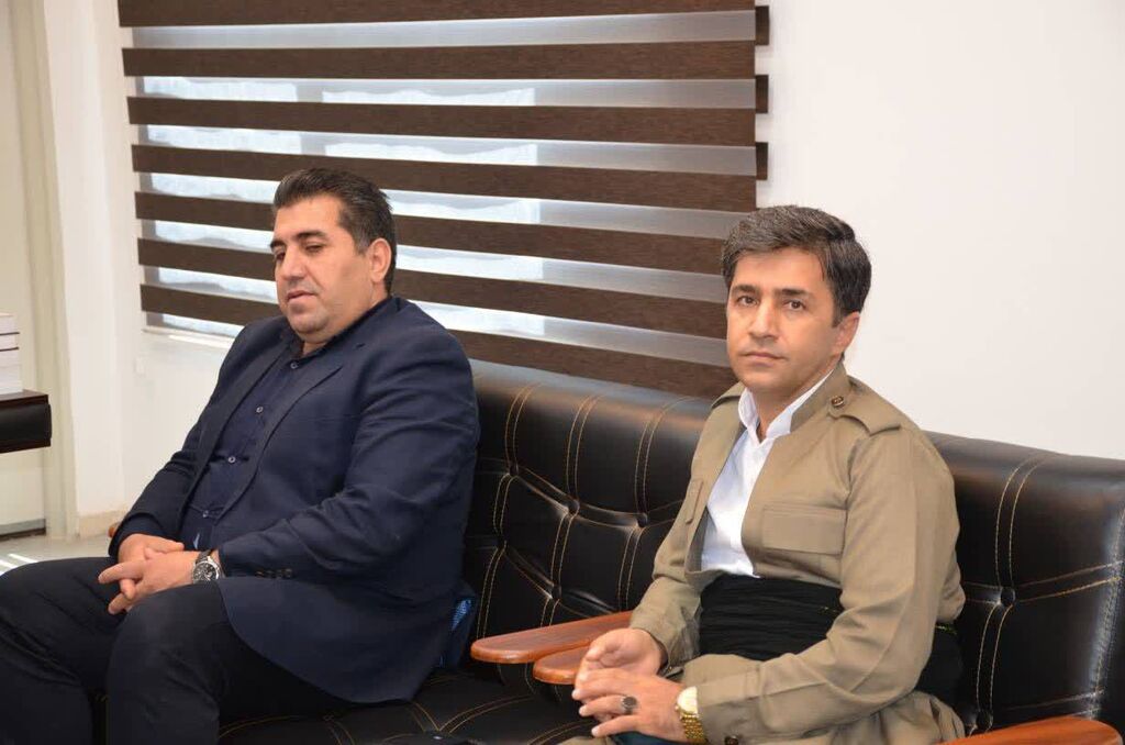 سرپرست کانون کرمانشاه با فرماندار ثلاثباباجانی دیدار کرد