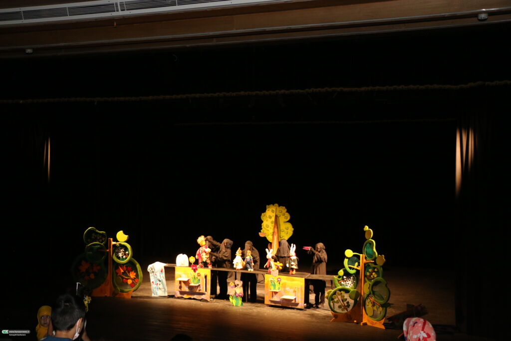 رویداد سینمایی خانوادگی کانون فارس