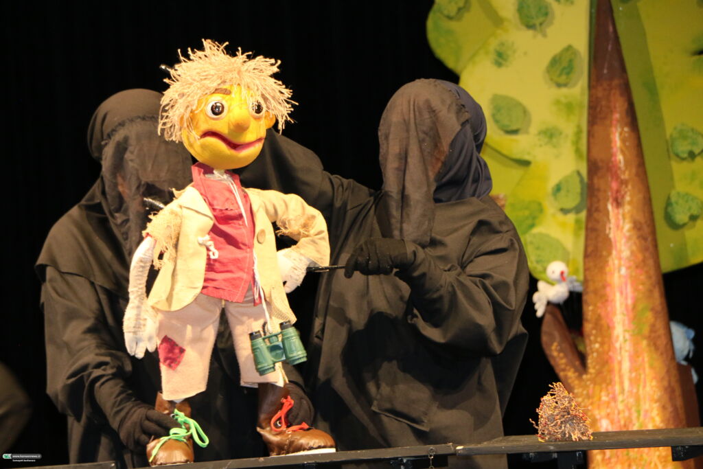 رویداد سینمایی خانوادگی کانون فارس