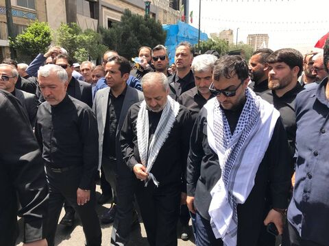 حضور وزیر آموزش و پرورش و مدیرعامل کانون در تشییع پیکر شهدای تجاوز رژیم صهیونیستی
