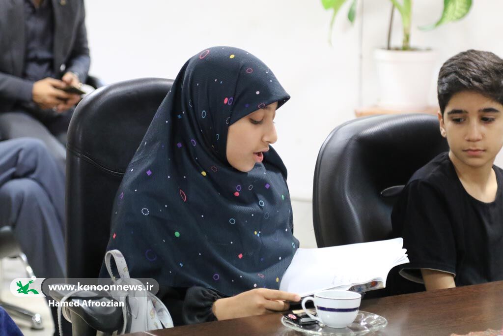 شعر نتیجه کوشش و مهندسی دقیق مفاهیم است