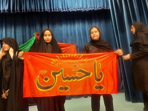 محرم که می‌شود، فعالیت‌های مراکز حال و هوای عاشورایی به خود می‌گیرند