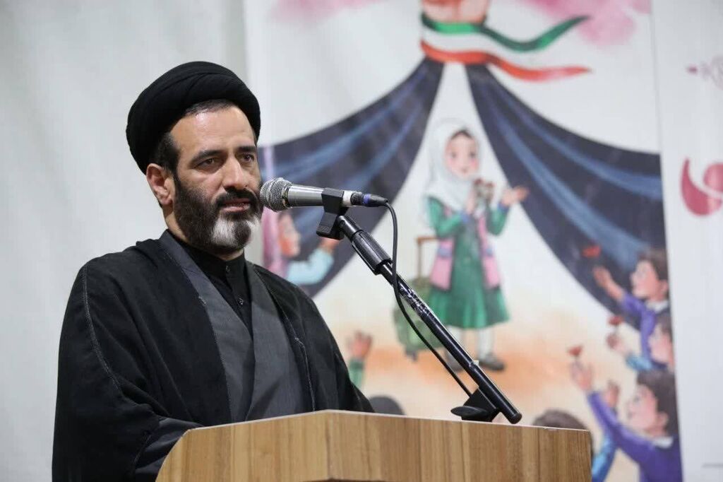 گردهمایی کودکان عاشورایی با حضور نماینده مجلس شورای اسلامی در سنقر