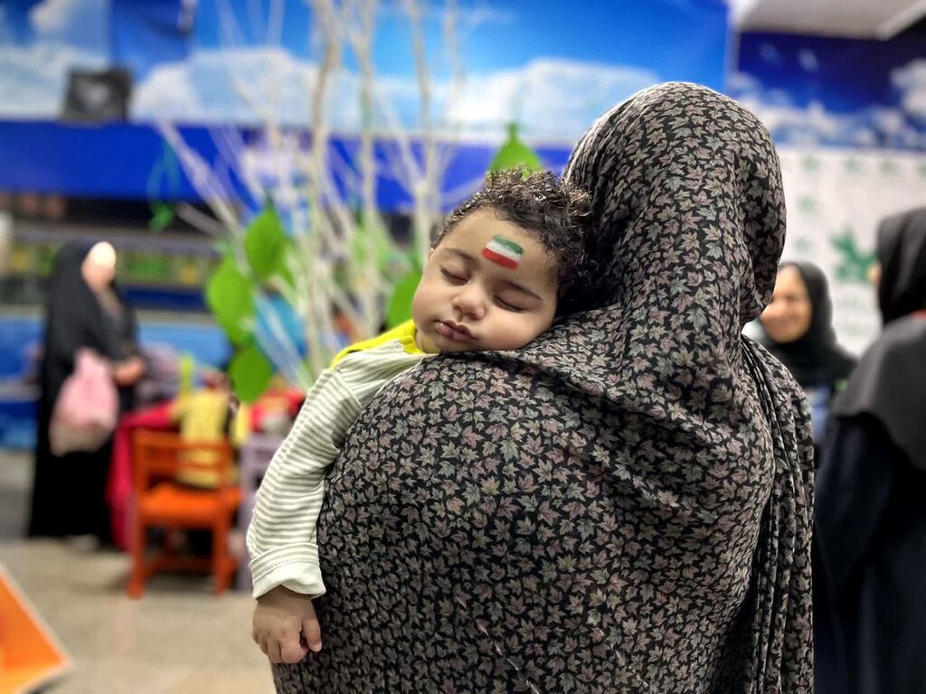 گرامیداشت یاد شهدای مقاومت و خدمت در سومین گرد همایی کودکان عاشورایی هرمزگان