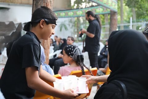 قاصدان نینوا