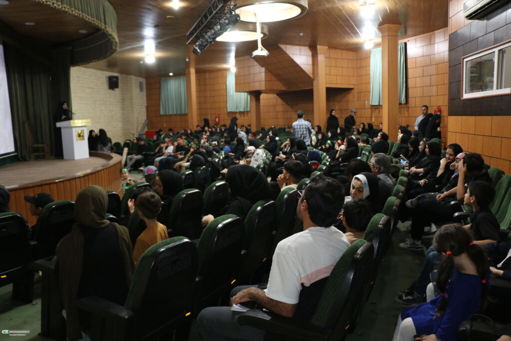 سومین گردهمایی «کودکان عاشورایی» با طعم هنر و حماسه