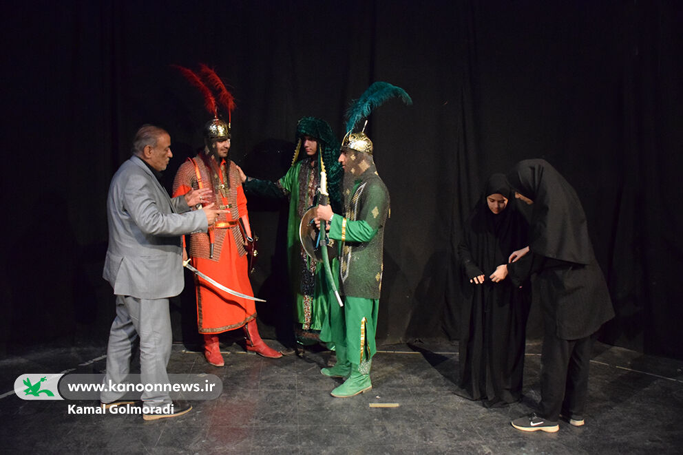 اجرای گروه تعزیهخوانی کودک و نوجوان کانون لرستان در ایام محرم