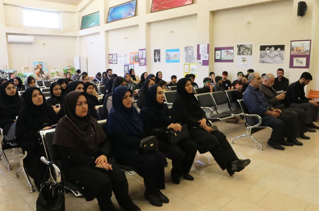 برگزیدگان فراخوان ادبی «قلم» کانون پرورش فکری گیلان تجلیلشدند