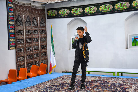 قاصدان نینوا