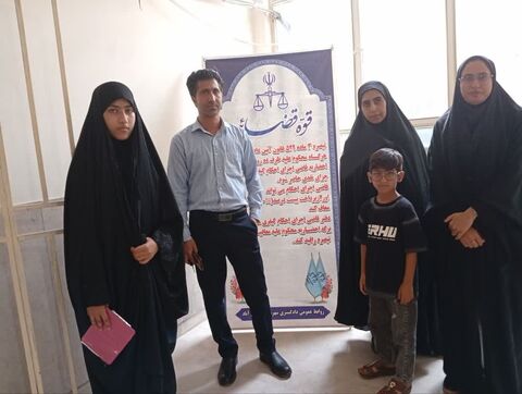 دیدار مسئول مرکز حاجی آباد با مسئولان دادگستری این شهرستان