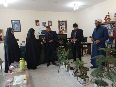 دیدار مسئول مرکز حاجی آباد با مسئولان دادگستری این شهرستان