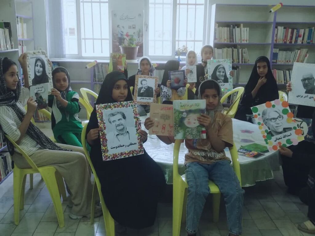 اجرای کارگاه ادبی قلم خیال انگیز من در کانون ازندریان