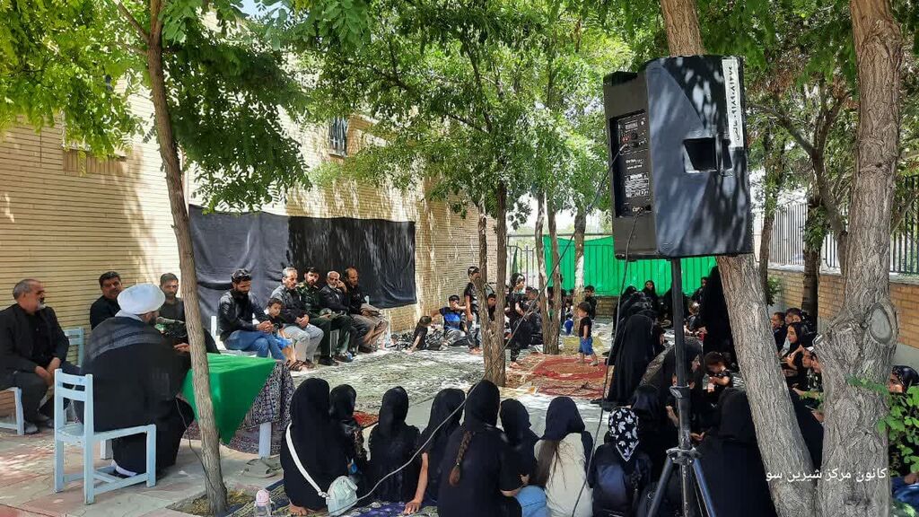 گردهمایی کودکان عاشورایی در مراکز کانون همدان برگزار شد
