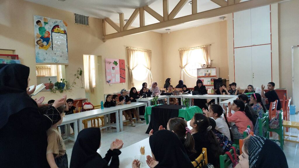 ویژهبرنامههای «گردهمایی کودکان عاشورایی» همراه با دستسازههای حسینی