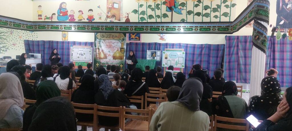 ویژهبرنامههای «گردهمایی کودکان عاشورایی» همراه با دستسازههای حسینی