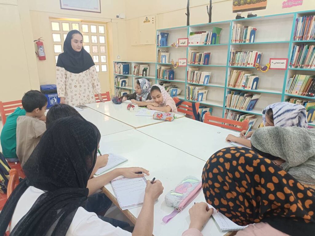 ویژهبرنامههای «گردهمایی کودکان عاشورایی» همراه با دستسازههای حسینی