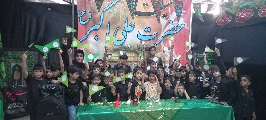 ویژهبرنامههای «گردهمایی کودکان عاشورایی» همراه با دستسازههای حسینی