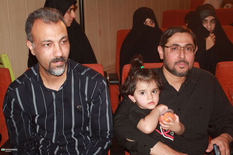 اجرای پایانی سوگواره هنری «عاشورا به روایت نسل نو»