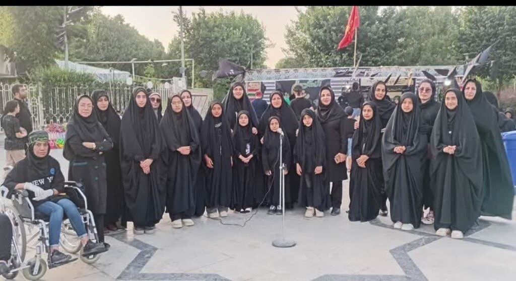 اجرای سرود " فریاد انتقام" توسط  اعضای نوجوان مرکز مریانج
