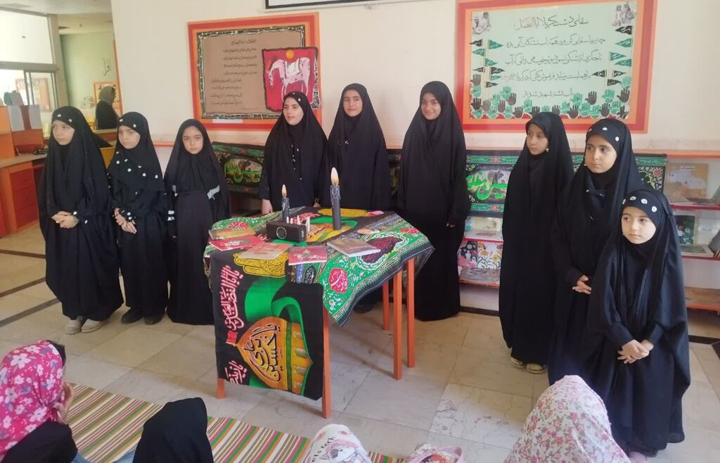 همراهی اعضا و خانواده‌ها با برنامه‌های عاشورایی مرکز شماره ۱۲ کانون کرمانشاه