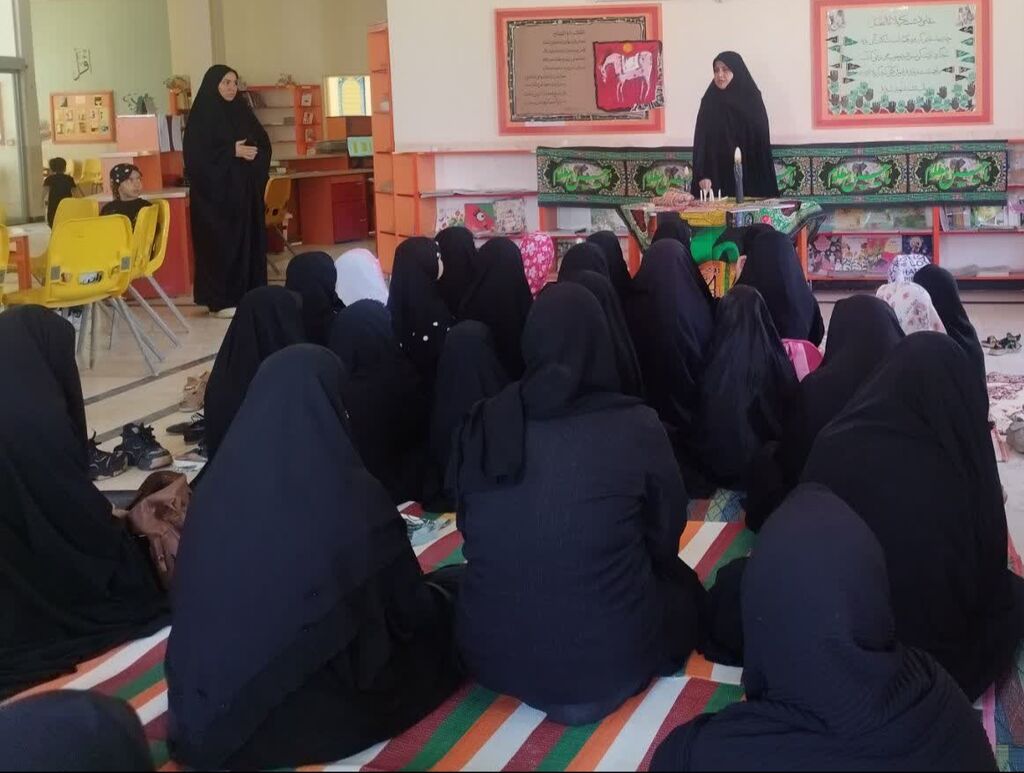 همراهی اعضا و خانواده‌ها با برنامه‌های عاشورایی مرکز شماره ۱۲ کانون کرمانشاه