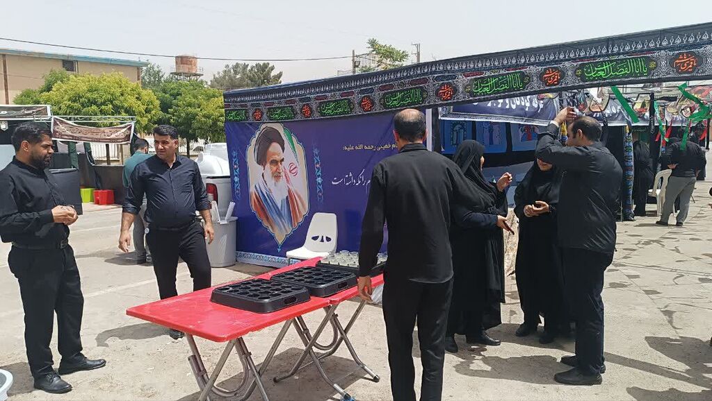 نمایشگاه امر به معروف و نهی ازمنکر کانون در مصلای شهر ایلام