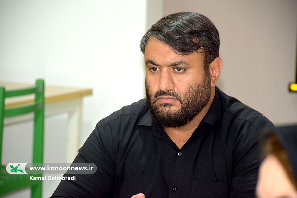 خلاقیت و نوآوری در اجرای برنامه‌های مراکز کانون پرورش فکری لرستان