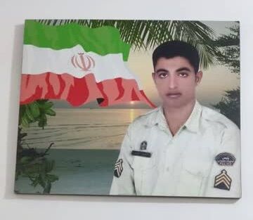 دیدار مسئول مرکز حاجی آباد با خانواده شهید والا مقام "منصور عامری"